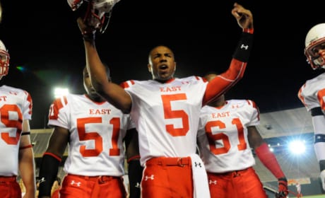 Friday Night Lights Season 5 Episode 13 Always Photos Tv Fanatic