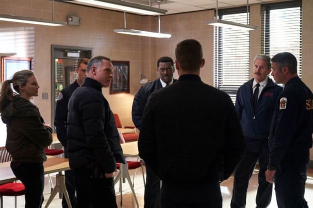 Good Men - Chicago PD Season 6 Episode 15