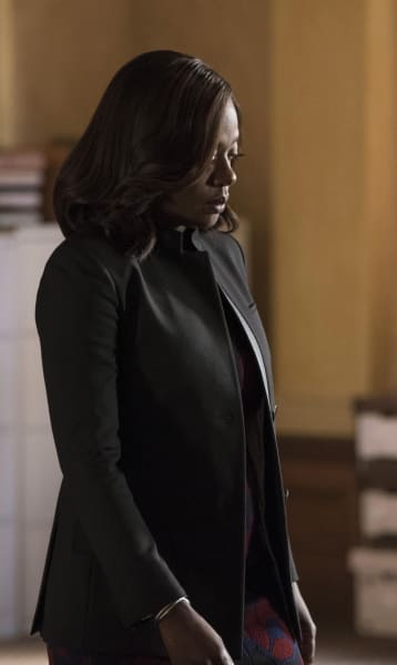 What's Wrong? - How to Get Away with Murder Season 4 Episode 11