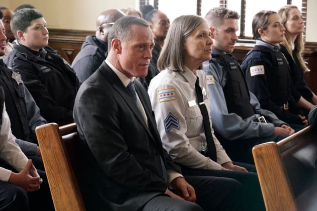 Chicago pd season 5 episode 21 watch online hotsell free