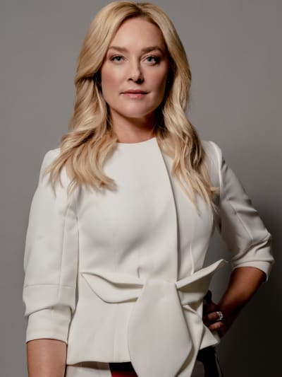 Elisabeth Röhm from Family Pictures