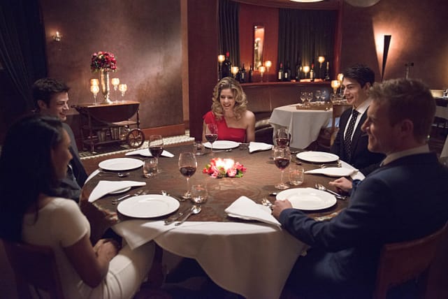 Fifth Wheel - The Flash Season 1 Episode 18