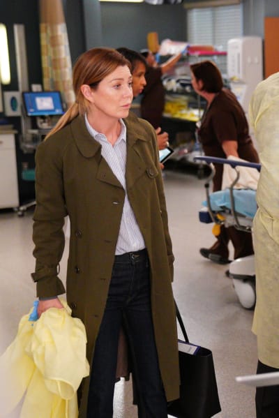 Arriving for the Chaos - Tall  - Grey's Anatomy Season 16 Episode 10