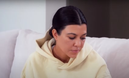 Watch Keeping Up with the Kardashians Online: Season 19 Episode 9