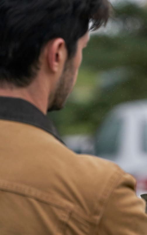 Liam Picks Up Ross - Coroner Season 1 Episode 8