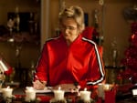 Sue Pens a Letter