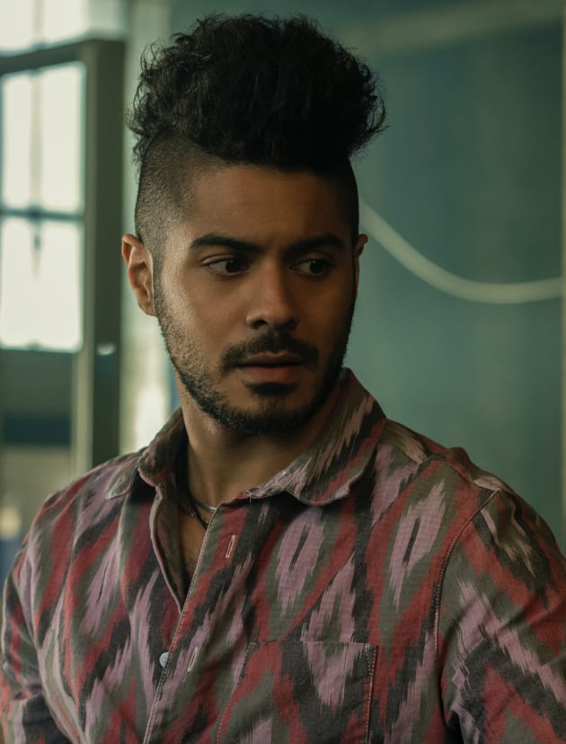 Jupiter's Legacy Netflix Drops Super Trailer for Josh Duhamel