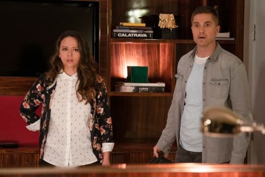 Watch the rookie new arrivals season 2 online