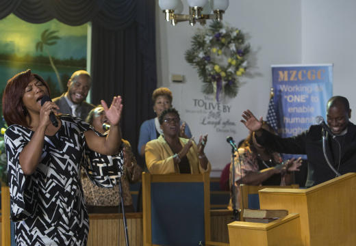 Carlotta at church - Star Season 1 Episode 5