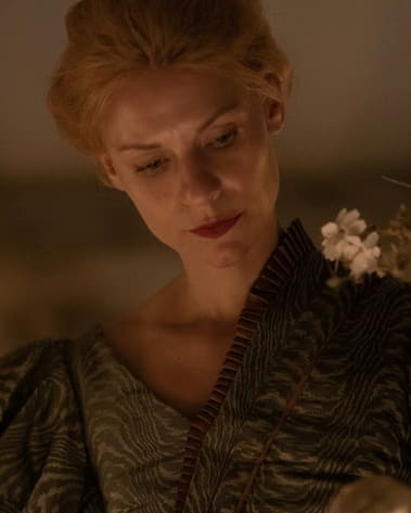 Cora in Her Half Neck Dress - The Essex Serpent Season 1 Episode 4