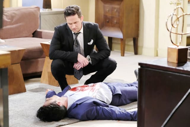 Stefan gets blamed for Ted's death.