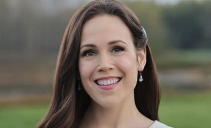 When Calls the Heart's Erin Krakow Talks Elizabeth's Passions, Balancing a Nuanced Love Story