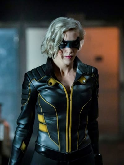 Watch arrow season sales 8 episode 1
