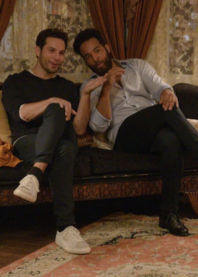 Max and Simon - Zoey's Extraordinary Playlist Season 2 Episode 1