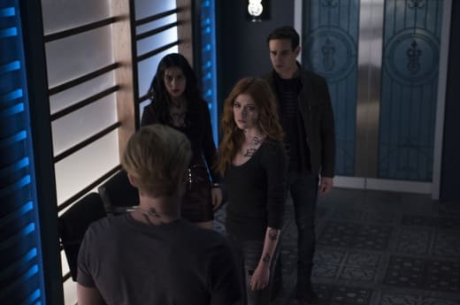 Shadowhunters Season 3 Episode 16 Review Stay With Me Tv Fanatic