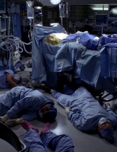 Doctors Passed Out From Toxic Blood - Grey's Anatomy Season 3 Episode 14