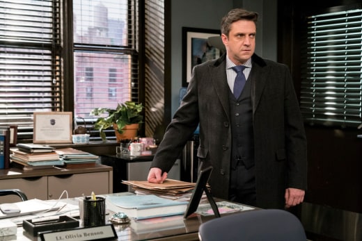 Barba Gets to Work - Law & Order: SVU Season 19 Episode 9