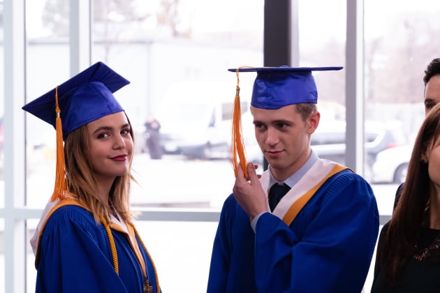 Tossing the Tassel - Good Witch Season 5 Episode 10