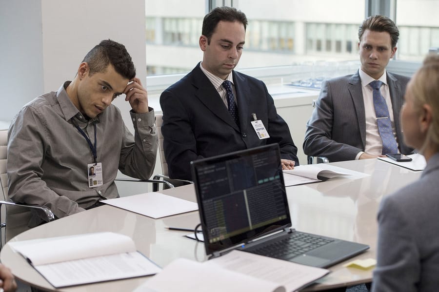 Mr. Robot Season 1 Episode 2 Review: ones-and-zer0es.mpeg - TV Fanatic