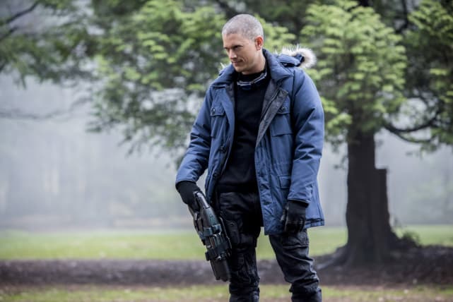 Thief for Hire - The Flash Season 3 Episode 22