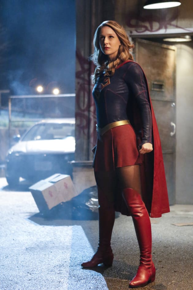 Supergirl is Ready for Battle - Supergirl Season 2 Episode 10