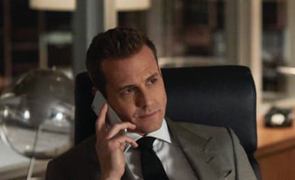 Watch Suits Online: Season 8 Episode 14