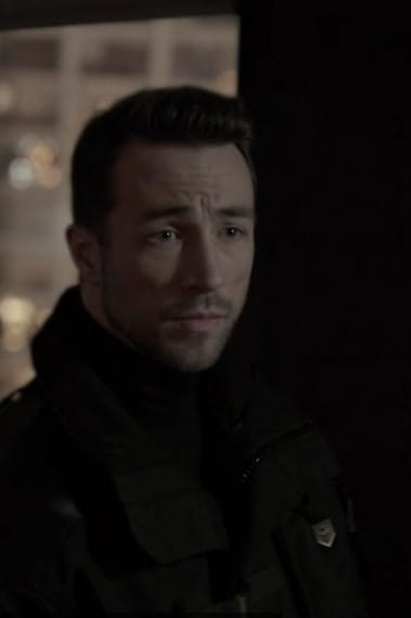 Brendon Zub as Chuck Dodgson - Batwoman Season 1 Episode 1