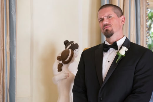 A Marriage for the Ages? - Shameless Season 8 Episode 12