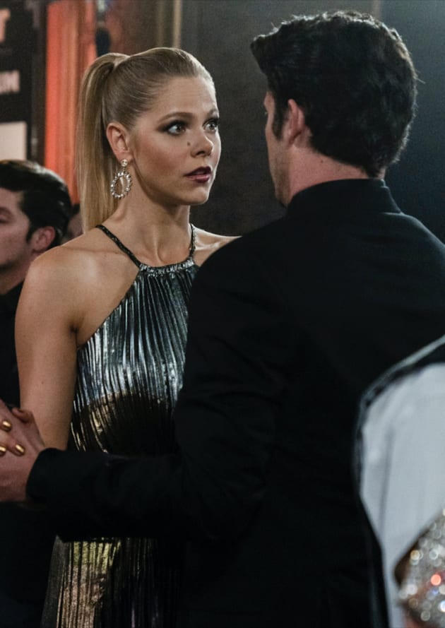 More Drama - Roswell, New Mexico Season 1 Episode 11