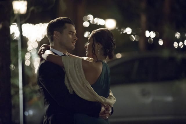 Paris Is For Lovers - The Vampire Diaries Season 8 Episode 9