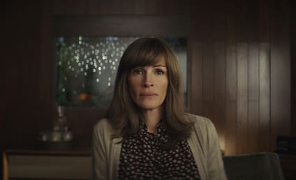 Homecoming Review: Julia Roberts is Radiant in Amazon's New Thriller