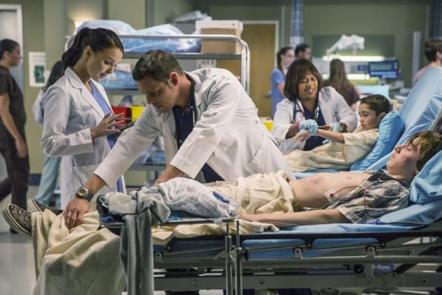 Karev at Work - Grey's Anatomy Season 11 Episode 9
