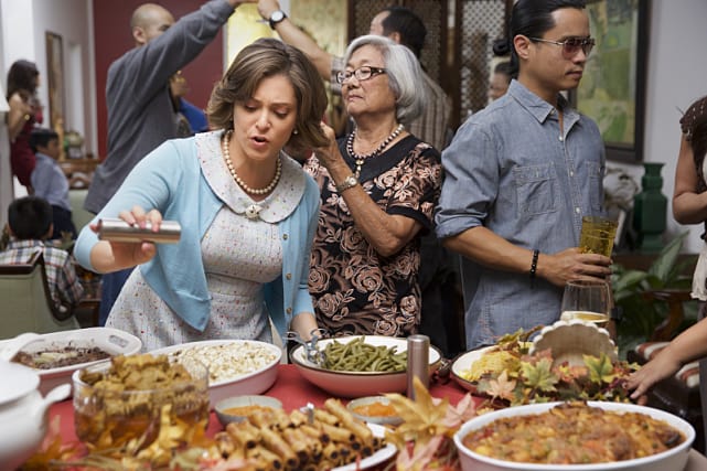 17 Thanksgiving Dinners We Ll Never Forget Tv Fanatic