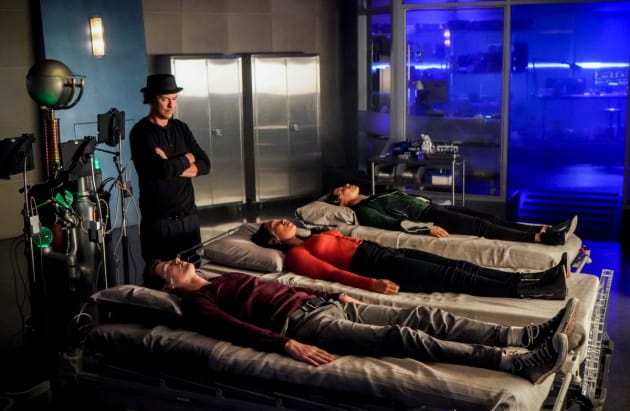 The flash season best sale 5 episode 12 online