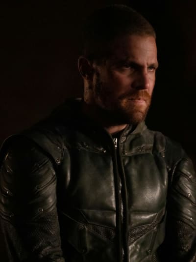 Arrowverse: Who Might Give Up Their Life in the Impending Crisis? - TV