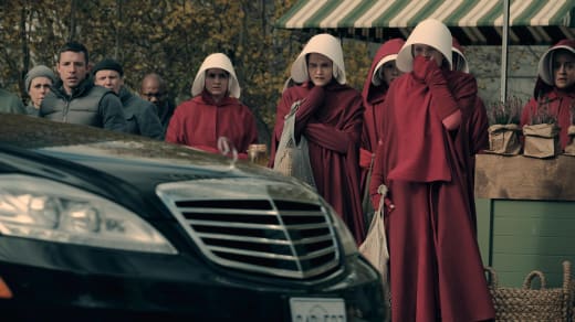 The handmaid's tale season 2025 1 episode 5 watch online
