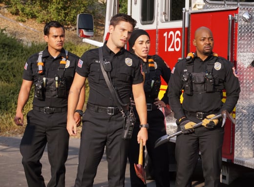 911 lone star season 2 episode 1 watch online deals