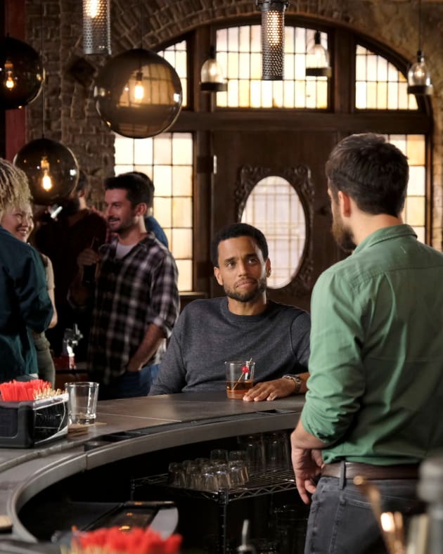 A Meeting of Dex's Men - Stumptown Season 1 Episode 3