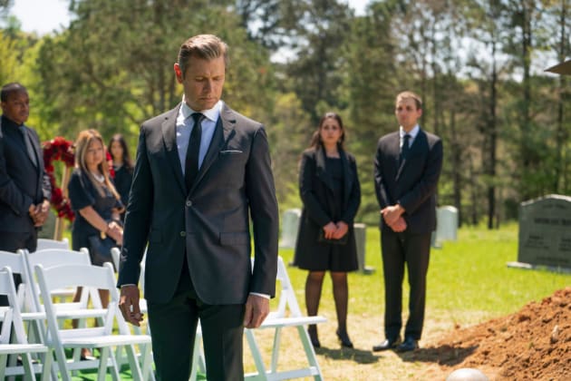 Who Did Not Survive? - Dynasty Season 4 Episode 13