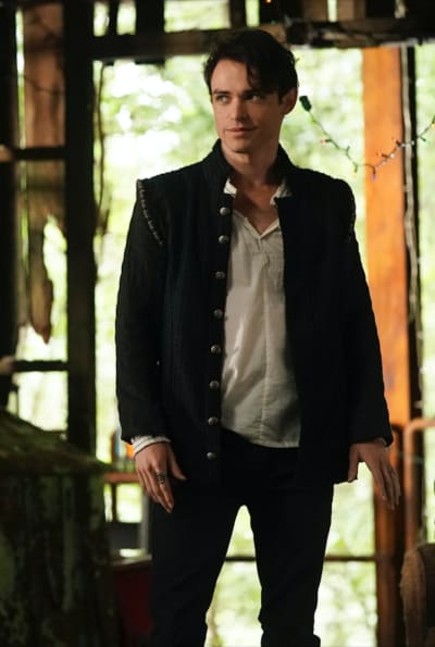Legacies full cheap episode 2