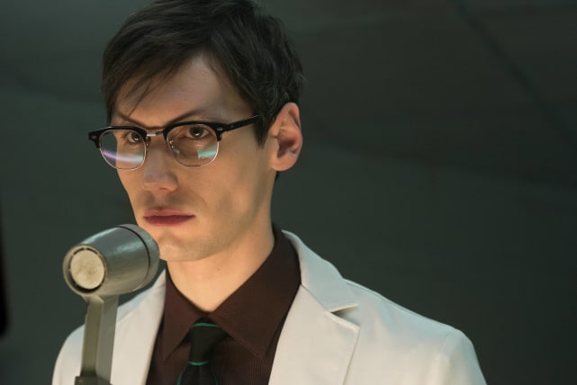 Attention, please - Gotham Season 2 Episode 21