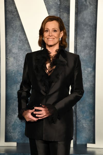 Sigourney Weaver attends the 2023 Vanity Fair Oscar Party Hosted By Radhika Jones at Wallis Annenberg Center