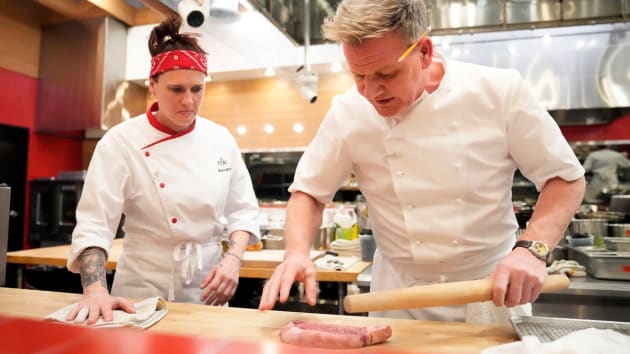Hell’s Kitchen Sneak Peek: Smooth Like Butter, Baby! Hell’s Kitchen Sneak Peek: Smooth Like Butter, Baby!