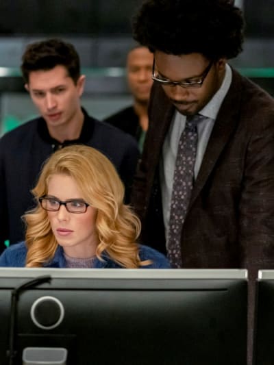 Felicity and Curtis - Arrow Season 8 Episode 10