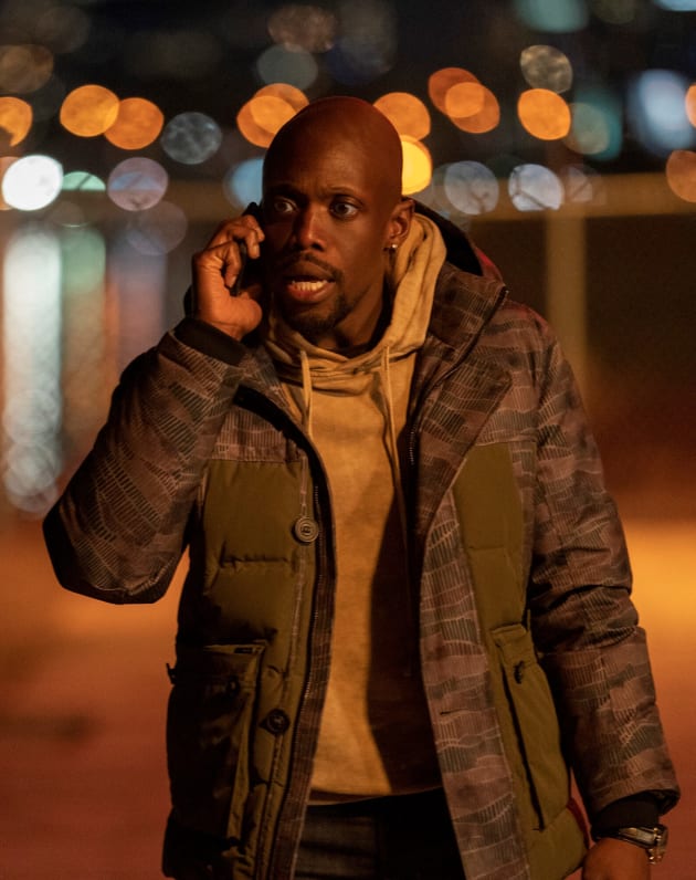 Darnell Faces Danger -tall - In The Dark Season 4 Episode 9
