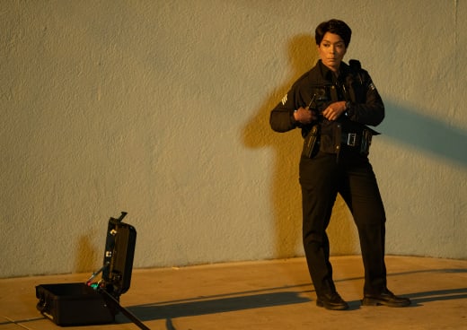 Back Against The Wall - 9-1-1 Season 3 Episode 13