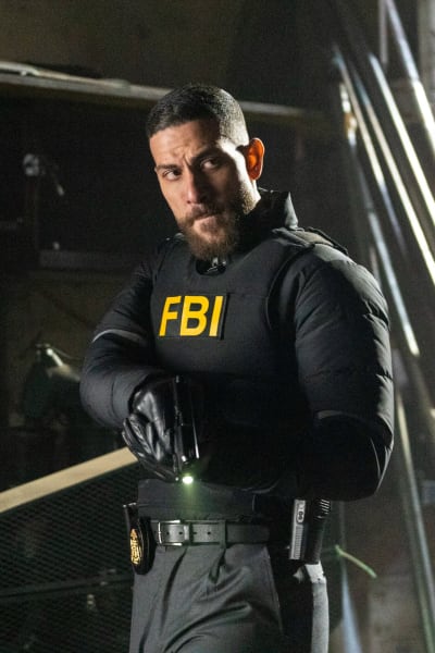 Commander in Danger - FBI Season 5 Episode 18