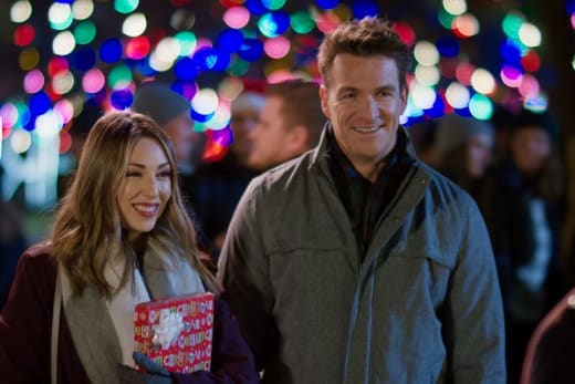 Crafts and Fun - A Crafty Christmas Romance