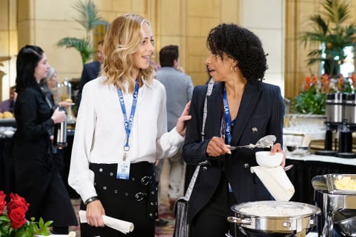 Teddy y Maggie en Los Ángeles - Grey's Anatomy temporada 16 episodio 19