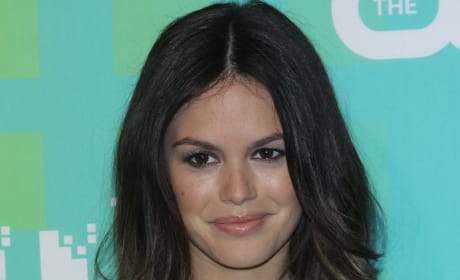 Rachel Bilson Photos - TV Fanatic